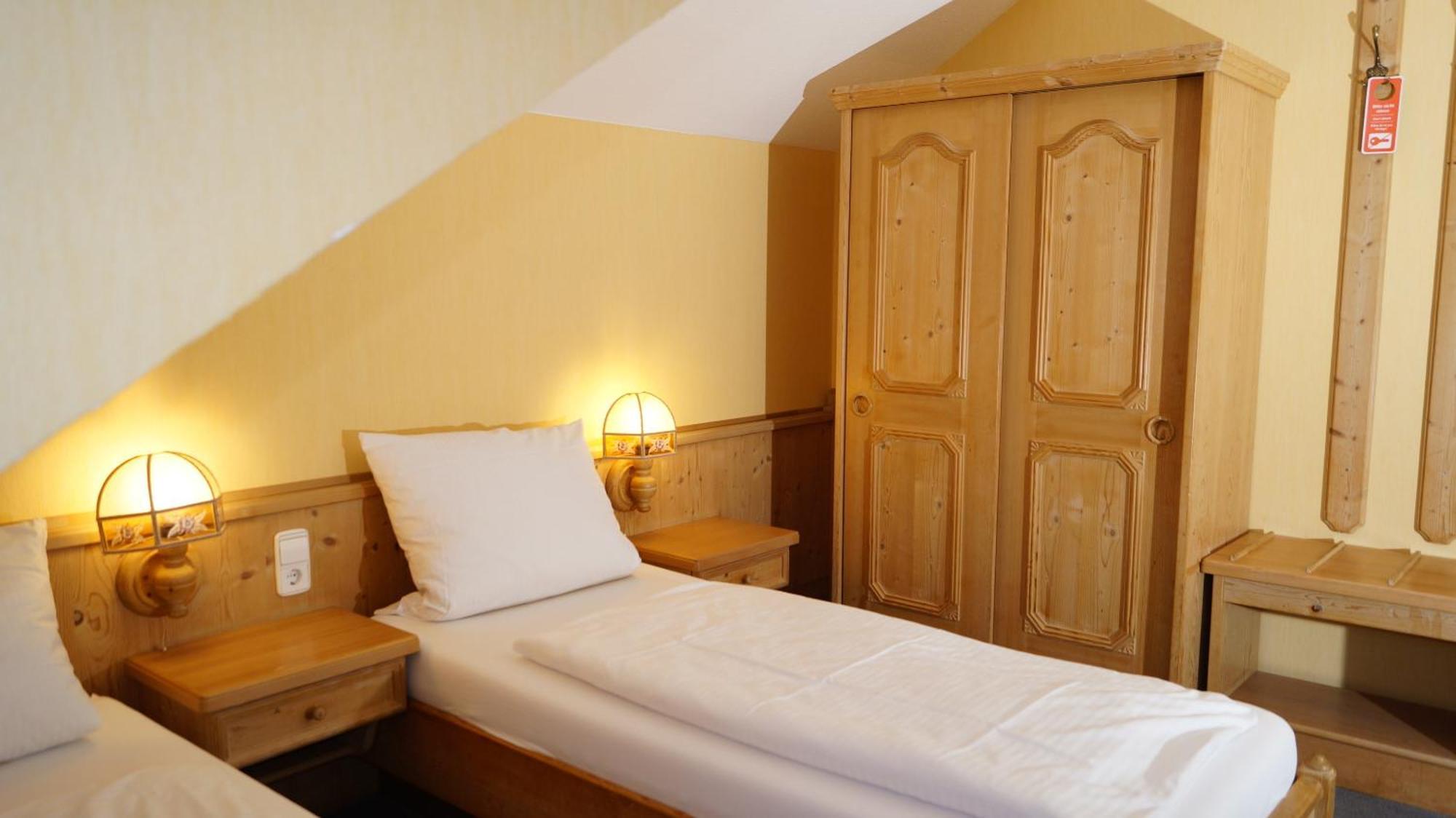 Landgasthof Falken Huttlingen Quarto foto